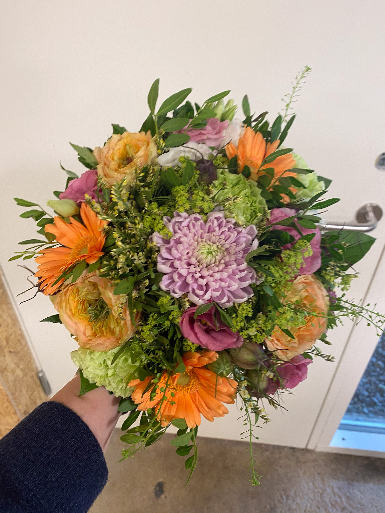 Rosa og lilla buket