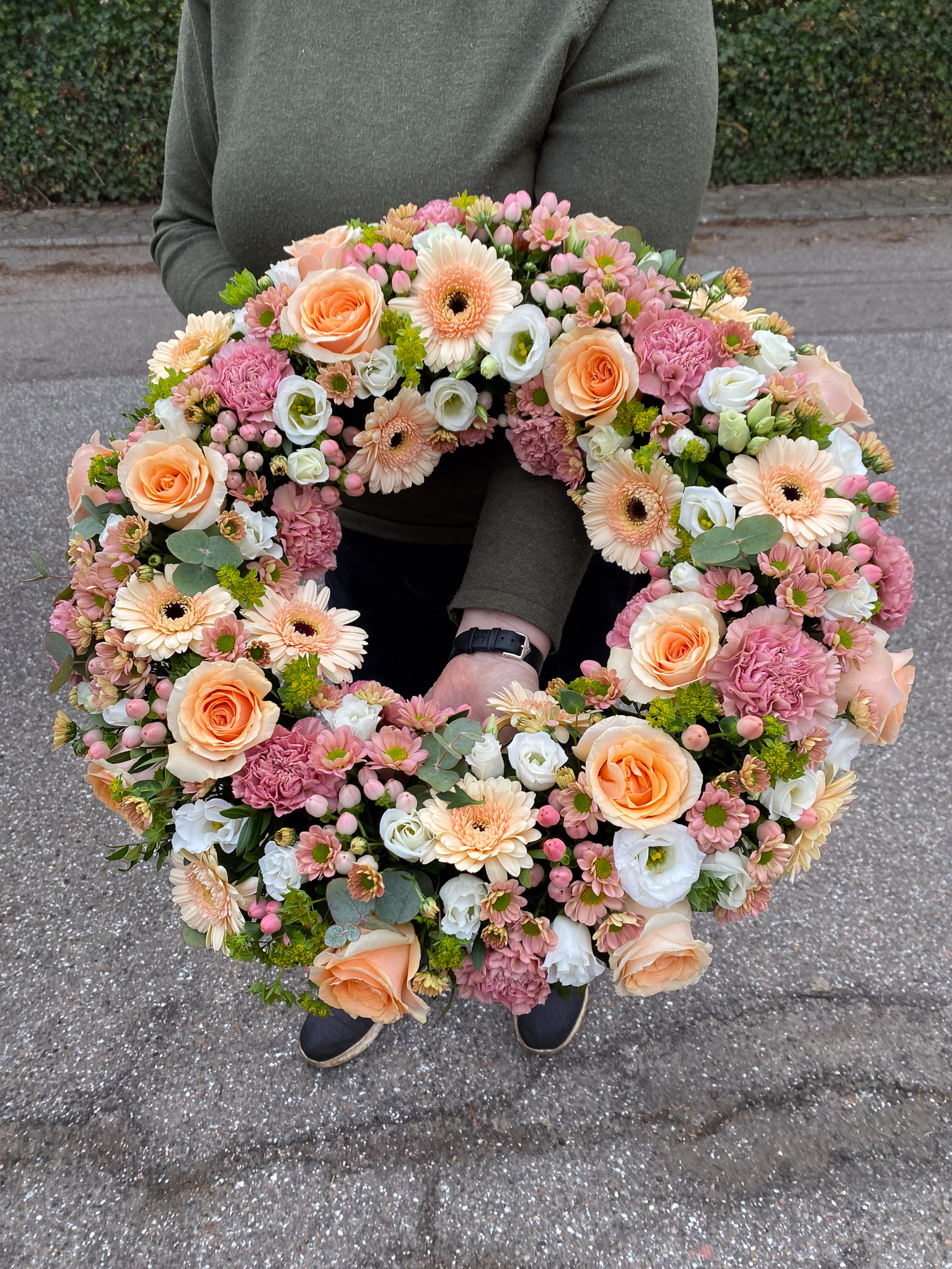 Pink og fersken blomsterkrans